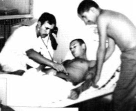 Иллюстрация к книге — Регистан где-то рядом [i_015.jpg]