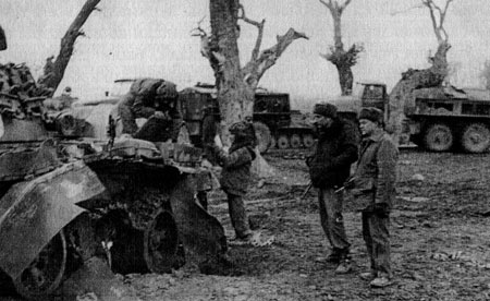 Иллюстрация к книге — Под Баграмом [i_023.jpg]