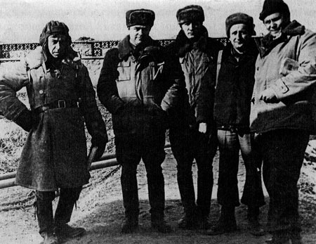 Иллюстрация к книге — Под Баграмом [i_049.jpg]