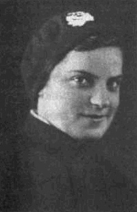 Иллюстрация к книге — "А зори здесь громкие". Женское лицо войны [i_001.jpg]