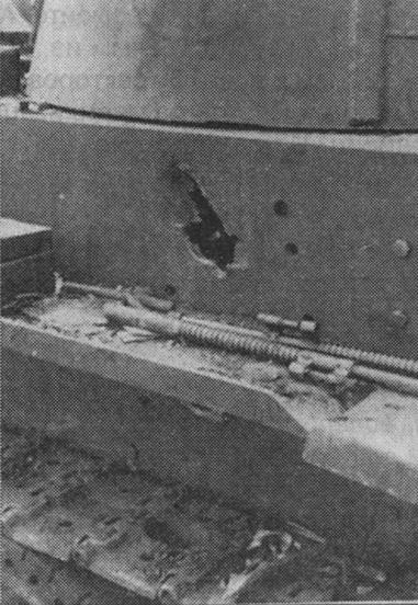 Иллюстрация к книге — Антисуворов. Большая ложь маленького человечка [_16.jpg]