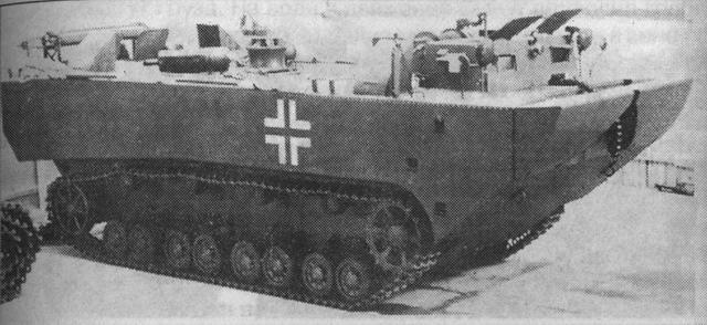 Иллюстрация к книге — Антисуворов. Большая ложь маленького человечка [_30.jpg]