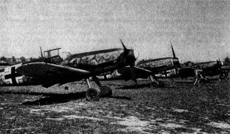 Иллюстрация к книге — Иной 1941. От границы до Ленинграда [i_010.jpg]