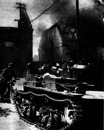 Иллюстрация к книге — Иной 1941. От границы до Ленинграда [i_032.jpg]