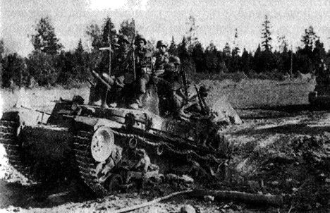 Иллюстрация к книге — Иной 1941. От границы до Ленинграда [i_065.jpg]