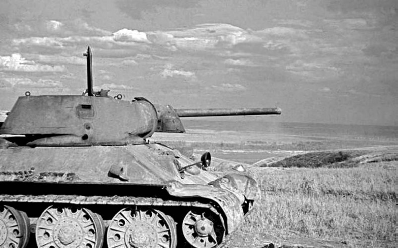 Иллюстрация к книге — Неизвестный Сталинград. Как перевирают историю [i_024.jpg]