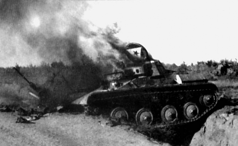 Иллюстрация к книге — Неизвестный Сталинград. Как перевирают историю [i_047.jpg]