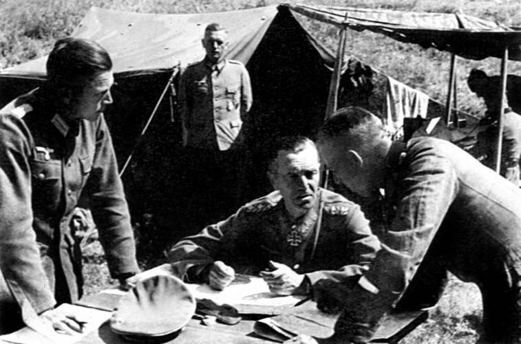 Иллюстрация к книге — Неизвестный Сталинград. Как перевирают историю [i_049.jpg]