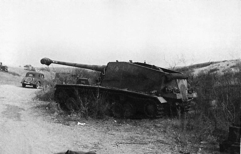 Иллюстрация к книге — Неизвестный Сталинград. Как перевирают историю [i_074.jpg]