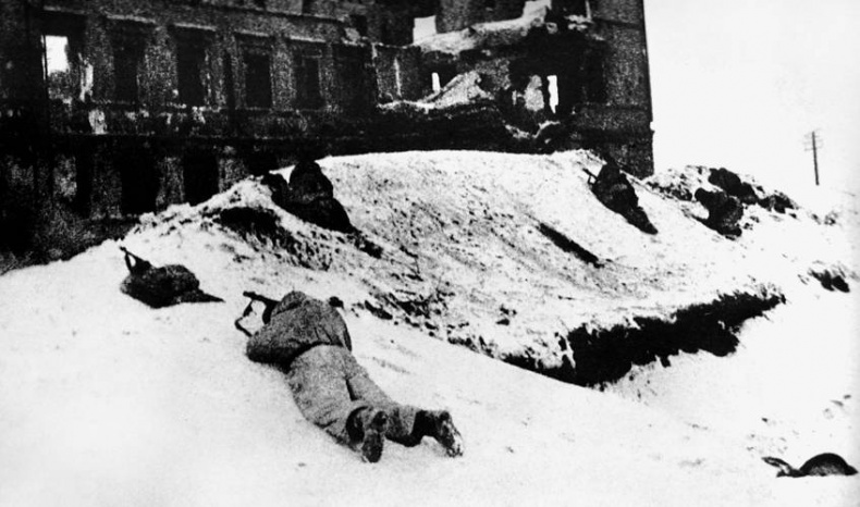 Иллюстрация к книге — Неизвестный Сталинград. Как перевирают историю [i_132.jpg]