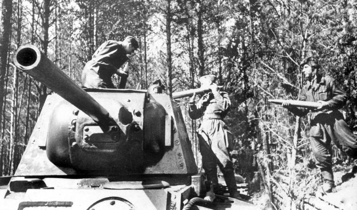 Иллюстрация к книге — Перелом 1942. Когда внезапности уже не было [Autogen_eBook_id26.jpg]