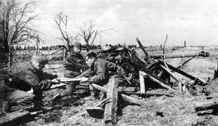 Иллюстрация к книге — Перелом 1942. Когда внезапности уже не было [Autogen_eBook_id30.jpg]