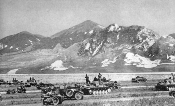 Иллюстрация к книге — Перелом 1942. Когда внезапности уже не было [Autogen_eBook_id33.jpg]