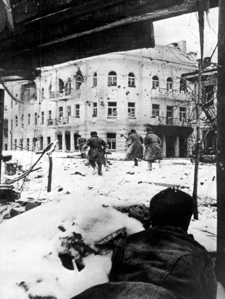 Иллюстрация к книге — Перелом 1942. Когда внезапности уже не было [Autogen_eBook_id56.jpg]