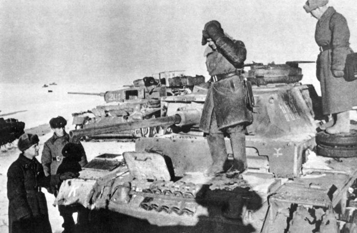 Иллюстрация к книге — Перелом 1942. Когда внезапности уже не было [Autogen_eBook_id60.jpg]