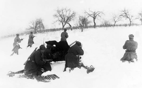 Иллюстрация к книге — Последние контрудары Гитлера. Разгром Панцерваффе [i_003.jpg]