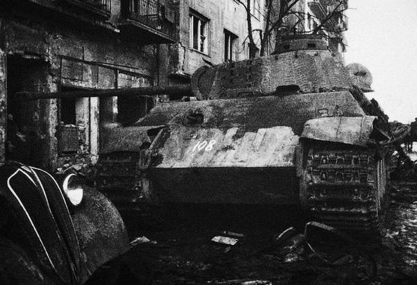 Иллюстрация к книге — Последние контрудары Гитлера. Разгром Панцерваффе [i_019.jpg]