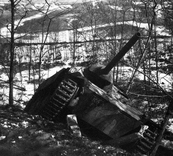 Иллюстрация к книге — Последние контрудары Гитлера. Разгром Панцерваффе [i_038.jpg]