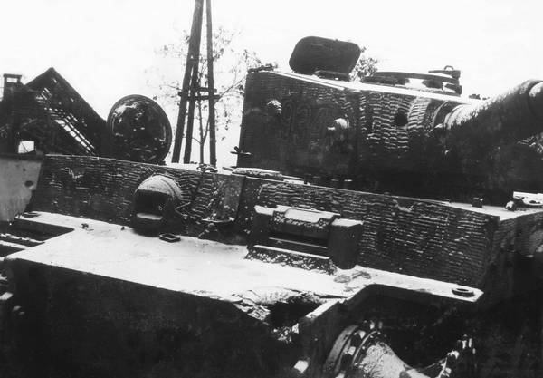 Иллюстрация к книге — Последние контрудары Гитлера. Разгром Панцерваффе [i_081.jpg]