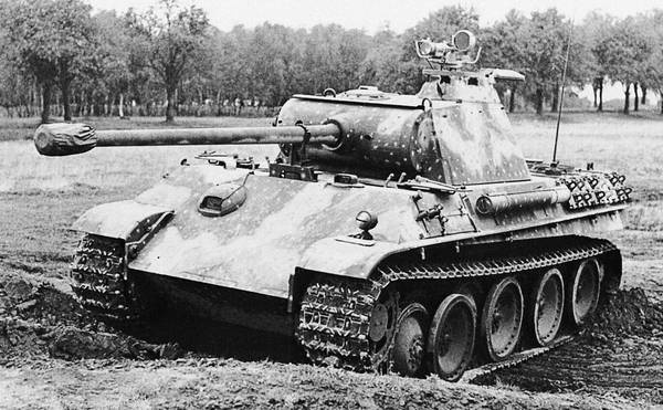 Иллюстрация к книге — Последние контрудары Гитлера. Разгром Панцерваффе [i_089.jpg]