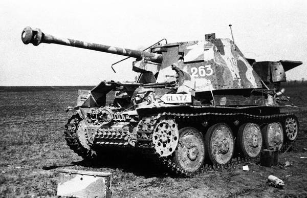 Иллюстрация к книге — Последние контрудары Гитлера. Разгром Панцерваффе [i_114.jpg]