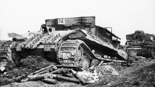 Иллюстрация к книге — Последние контрудары Гитлера. Разгром Панцерваффе [i_115.jpg]