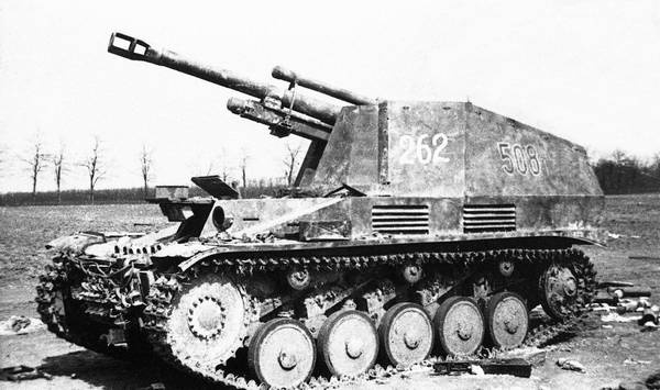 Иллюстрация к книге — Последние контрудары Гитлера. Разгром Панцерваффе [i_120.jpg]