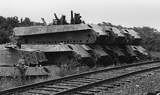 Иллюстрация к книге — Разгром 1945. Битва за Германию [i_001.jpg]