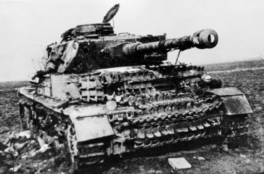 Иллюстрация к книге — Разгром 1945. Битва за Германию [i_022.jpg]