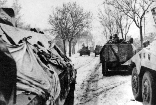 Иллюстрация к книге — Разгром 1945. Битва за Германию [i_075.jpg]