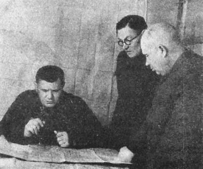 Иллюстрация к книге — Сталинград. За Волгой для нас земли нет [img_24.jpg]