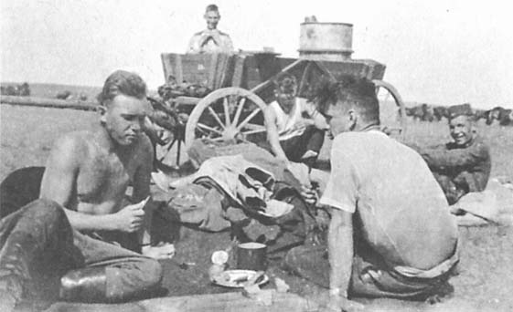 Иллюстрация к книге — "Артиллеристы, Сталин дал приказ!" Мы умирали, чтобы победить [_20.jpg]