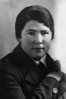 Иллюстрация к книге — По локоть в крови. Красный Крест Красной Армии [i_006.jpg]