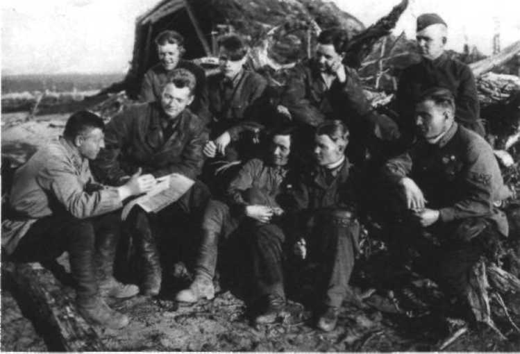 Иллюстрация к книге — Я дрался с асами люфтваффе. На смену павшим. 1943-1945 [image057.jpg]