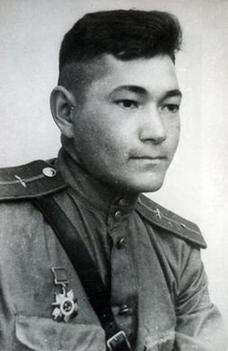 Иллюстрация к книге — Я дрался на Ил-2 [i_001.jpg]