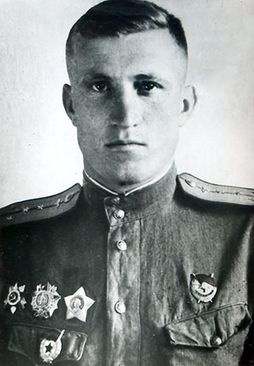 Иллюстрация к книге — Я дрался на Ил-2 [i_002.jpg]