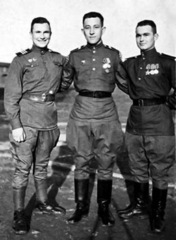 Иллюстрация к книге — Я дрался в штрафбате. "Искупить кровью!" [i_009.jpg]