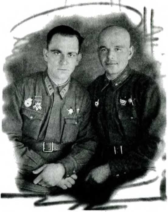 Иллюстрация к книге — Я дрался на По-2. "Ночные ведьмаки" [i_020.jpg]