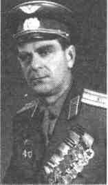 Иллюстрация к книге — Я дрался на бомбардировщике [i_002.jpg]