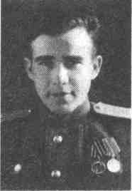 Иллюстрация к книге — Я дрался на бомбардировщике [i_003.jpg]