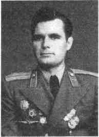 Иллюстрация к книге — Я дрался на бомбардировщике [i_006.jpg]