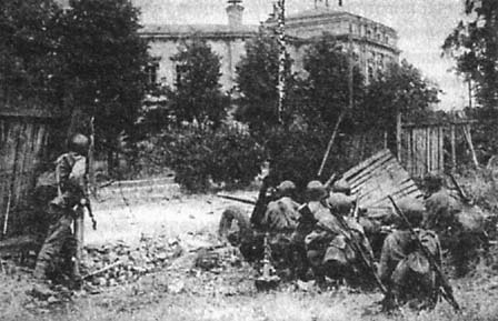 Иллюстрация к книге — Я дрался с Панцерваффе. "Двойной оклад - тройная смерть!" [_41.jpg]