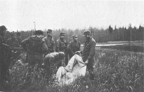 Иллюстрация к книге — СМЕРШ. Будни фронтового контрразведчика [i_013.jpg]