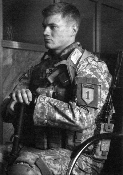 Иллюстрация к книге — Хорошие солдаты [i_021.jpg]