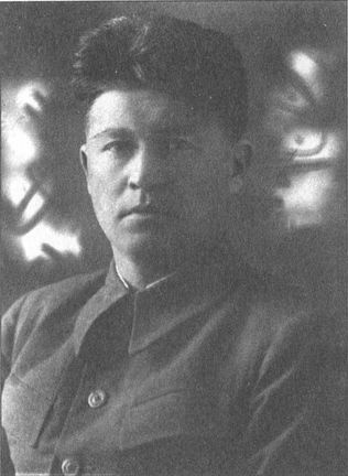 Иллюстрация к книге — Секретные объекты "Вервольфа" [i_006.jpg]