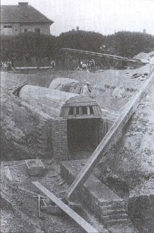 Иллюстрация к книге — Секретные бункеры Кенигсберга [i_003.jpg]