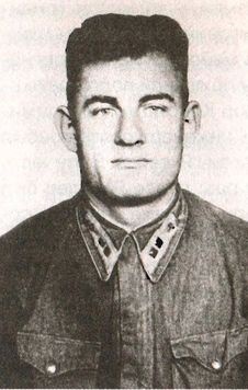 Иллюстрация к книге — В воздушных боях. Балтийское небо [i_002.jpg]