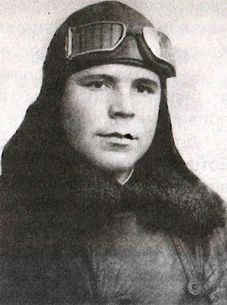 Иллюстрация к книге — В воздушных боях. Балтийское небо [i_025.jpg]