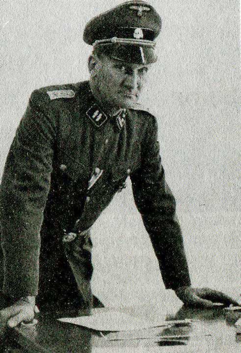 Иллюстрация к книге — Агент Зигзаг. Подлинная история Эдди Чапмена - предателя и героя [i_041.jpg]