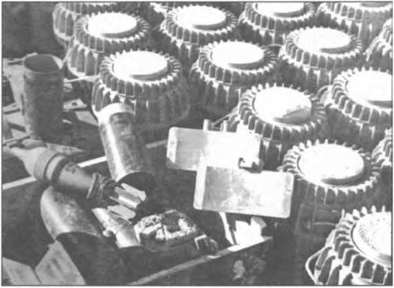 Иллюстрация к книге — Мы атакуем с небес [i_016.jpg]